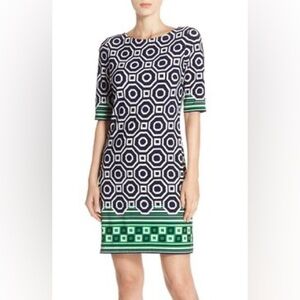 Eliza J Petite Casual Geometric Print Shift Dress